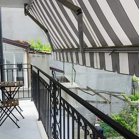 Daire Stylish Retreat High-end Flat Downtown By Flat Mаnager *