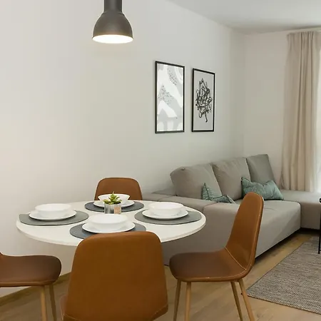 Stylish Retreat High-end Flat Downtown By Flat Mаnager