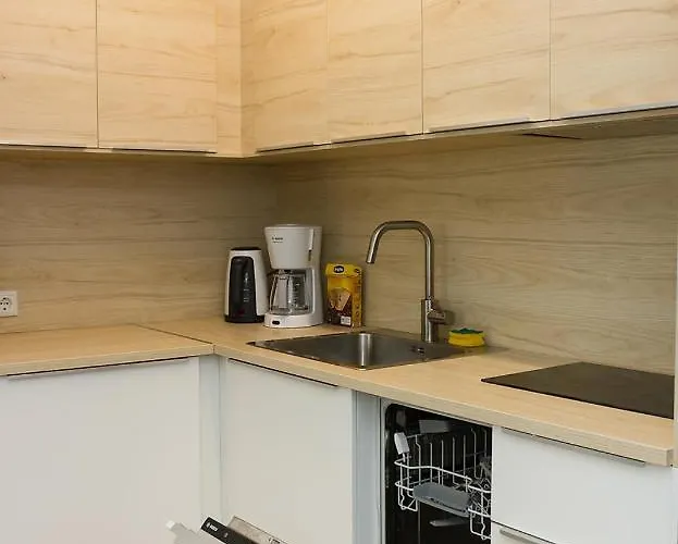 Апартамент Stylish Retreat High-end Flat Downtown By Flat Mаnager Варна