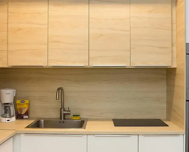 Stylish Retreat High-end Flat Downtown By Flat Mаnager Варна