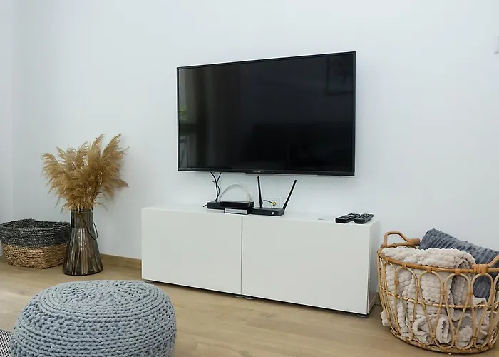 Stylish Retreat High-end Flat Downtown By Flat Mаnager * Варна