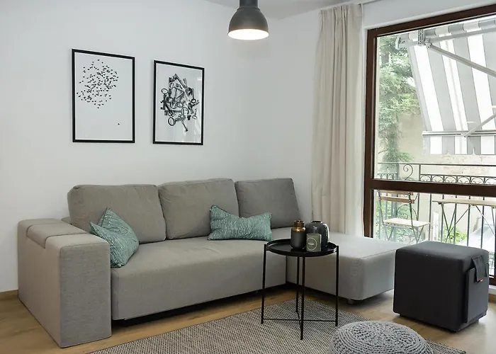 Stylish Retreat High-end Flat Downtown By Flat Mаnager Апартаменты